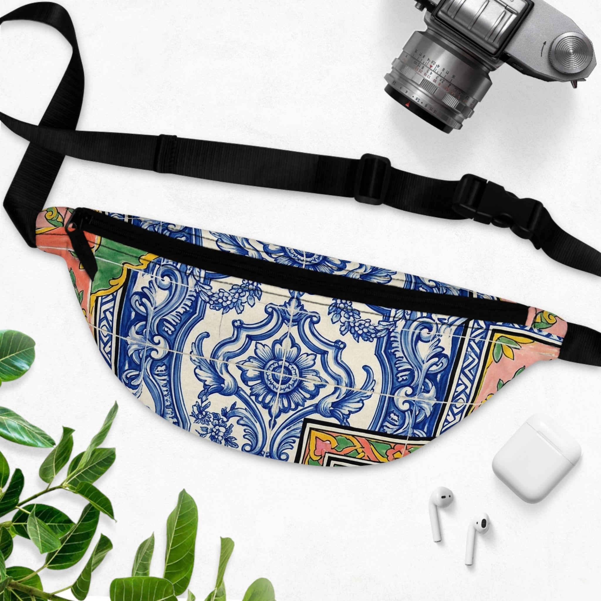 Fanny Pack AOP · Azulejo · Brasil